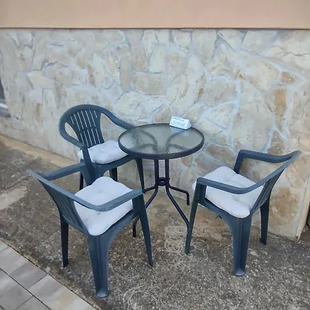 Zlatko Apartamento